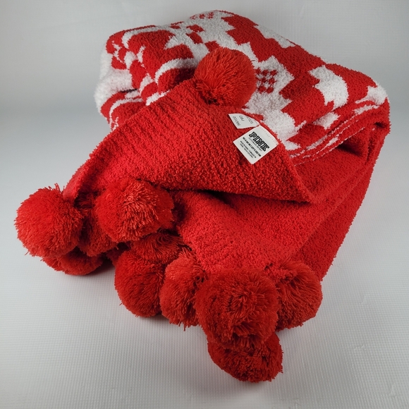 NWT PINK Victoria's Secret MARSHMALLOW Pom-Pom Tasel Red-White Blanket Cozy - Picture 5 of 9